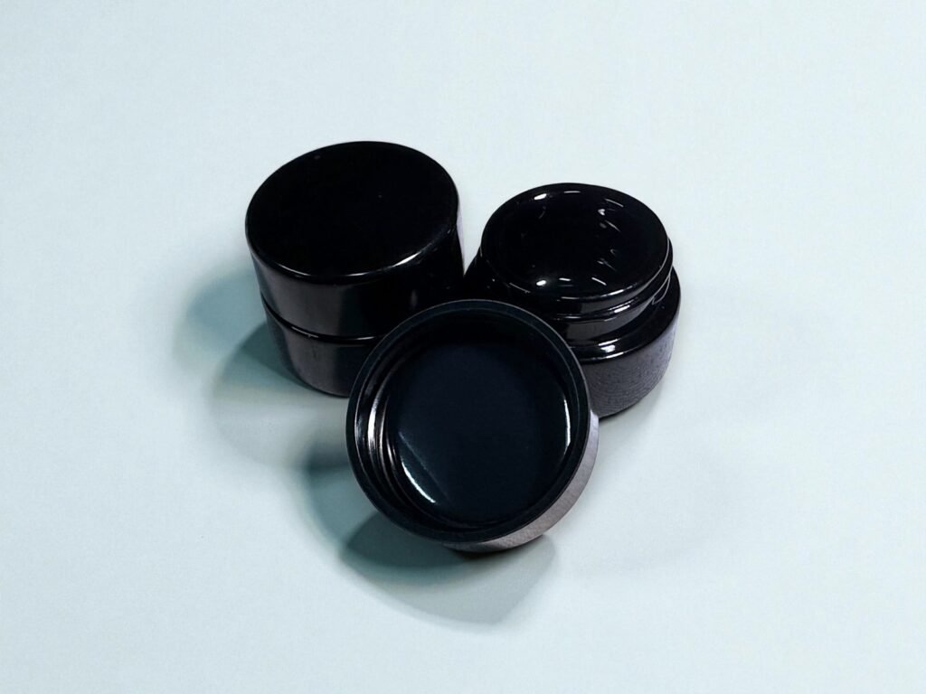 Most UV Glass Jars Are Painted Fakes — How to Tell the Difference